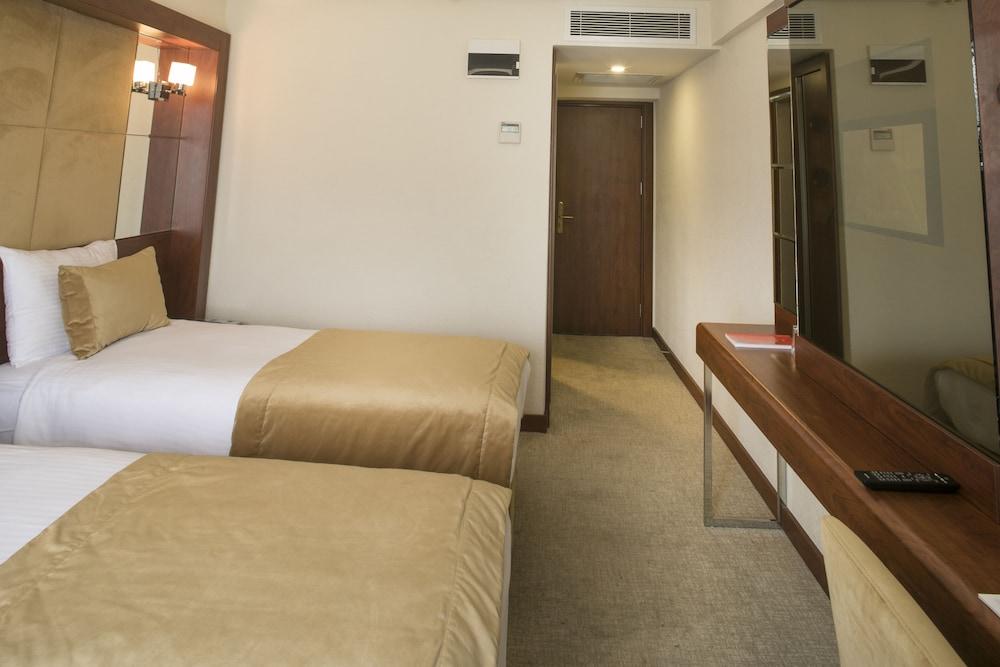 Martinenz Hotel Istanbul Exterior foto